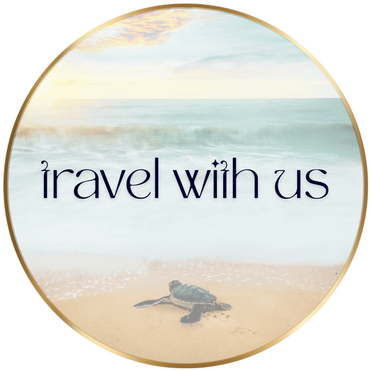 Get in touch with Callie - Glow Well Travel Get in touch with Callie - Glow Well Travel - symbols of a phone, chatbox and an email